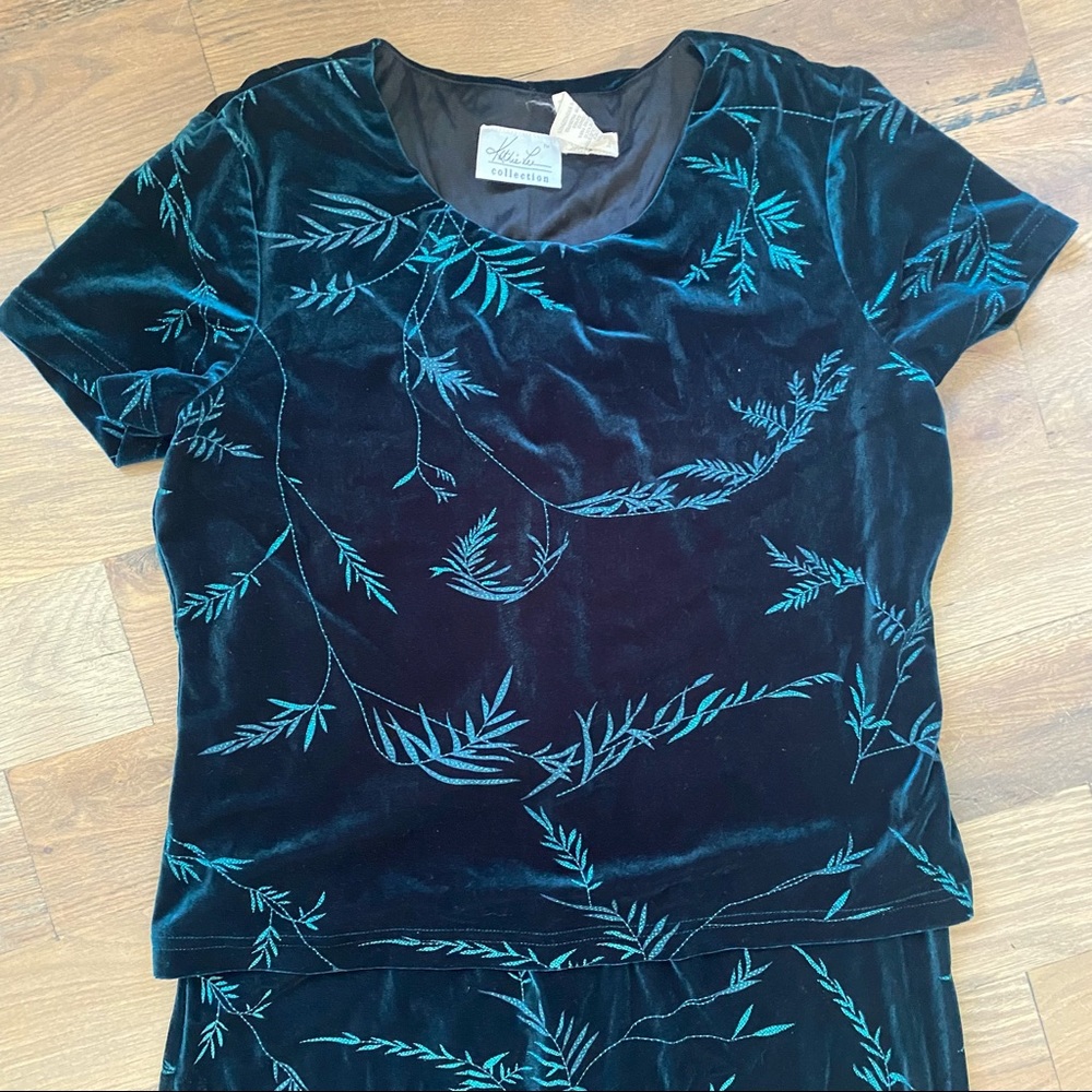 Vintage Kathie Lee Collection Green Velvet Dress … - image 7